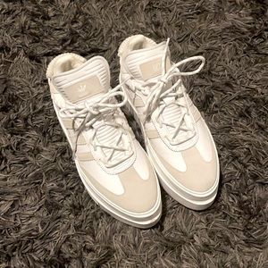 Adidas Ivy Park Collection Shoe Size 9.5